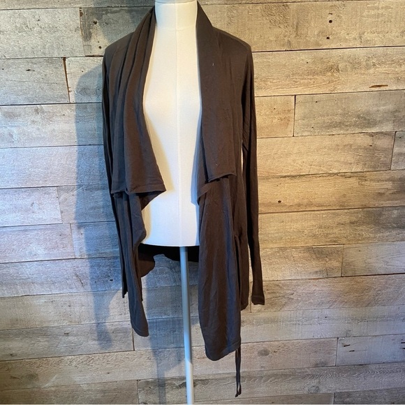 Vince. Women’s cotton/cashmere wrap sweater medium - Picture 6 of 11